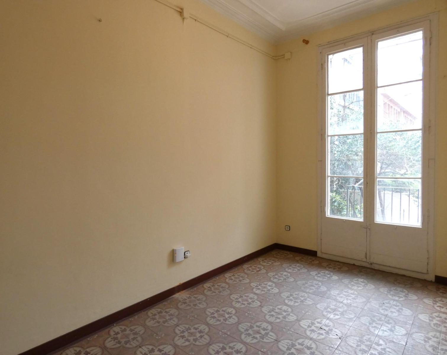 Flat for Sale in Barcelona