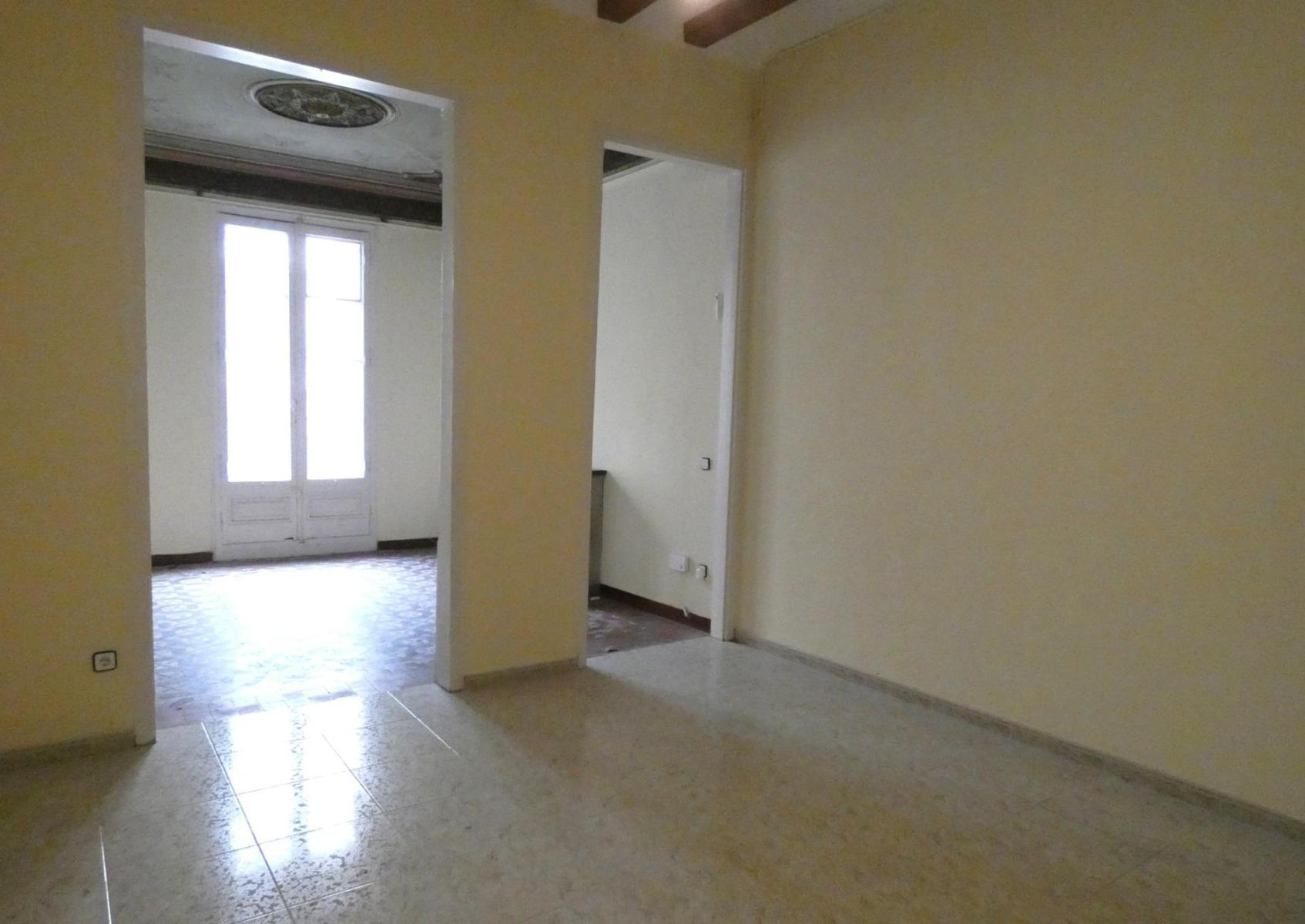 Flat for Sale in Barcelona