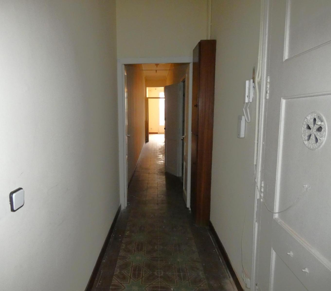 Flat for Sale in Barcelona