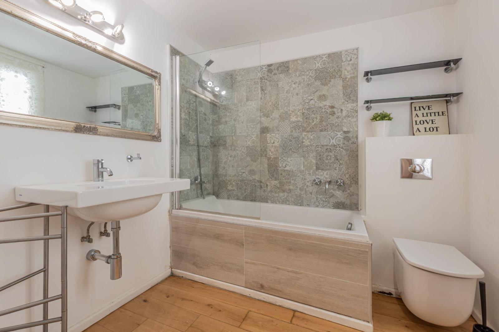 Flat for Sale in Barcelona