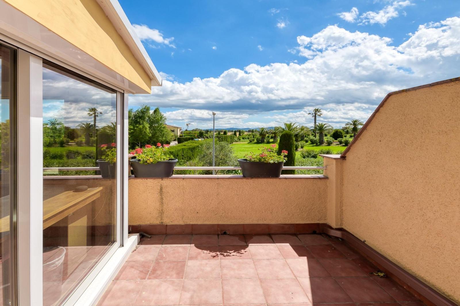 Adosado en Venta en Torroella de Fluvià