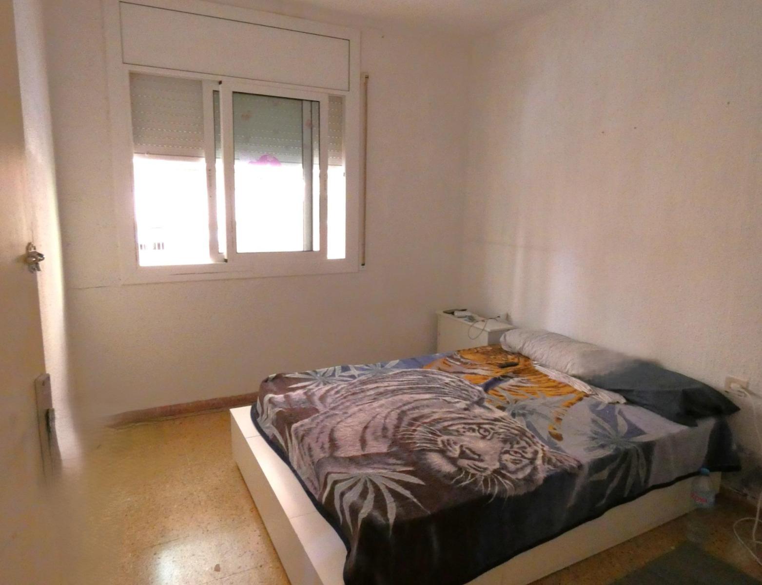 Flat for Sale in L' Hospitalet de Llobregat