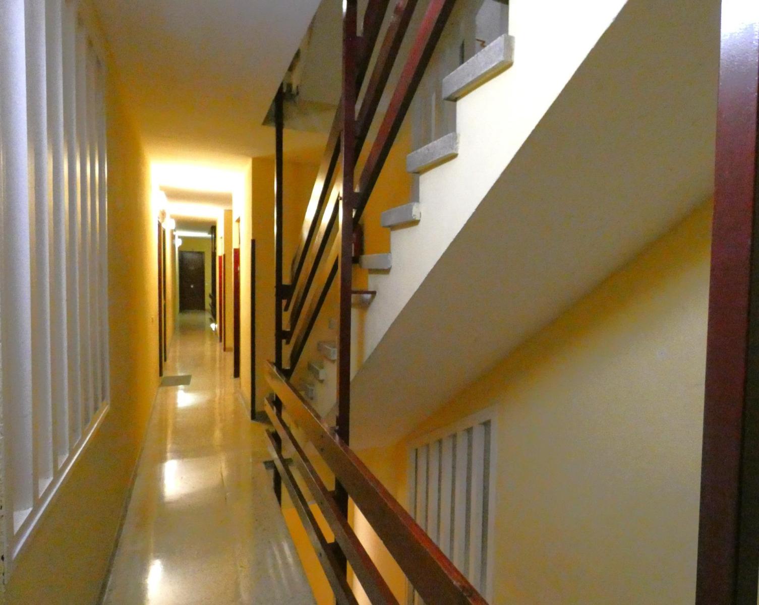 Flat for Sale in L' Hospitalet de Llobregat
