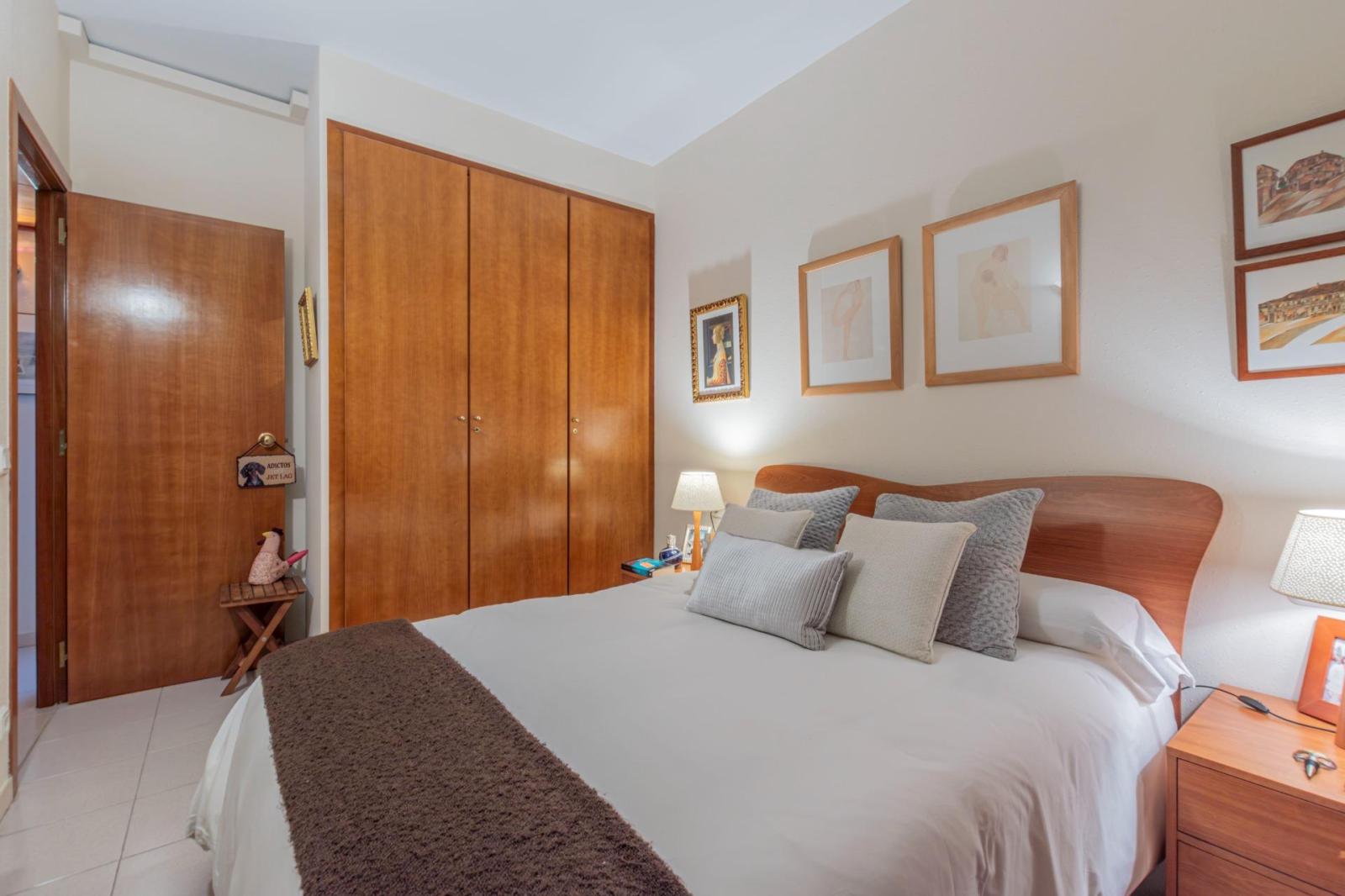 Flat for Sale in Barcelona