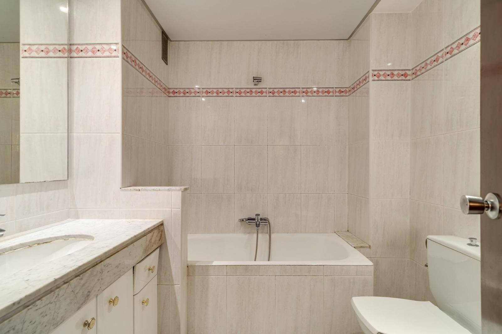 Flat for Sale in Barcelona
