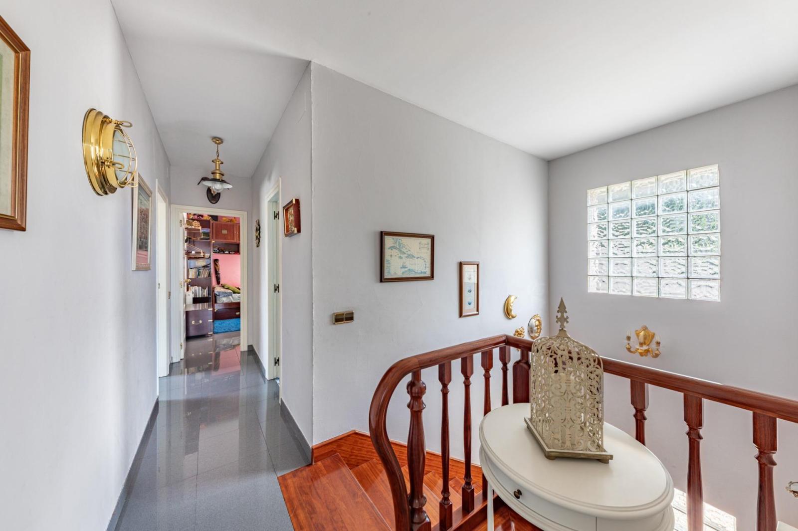 Chalet for Sale in Badalona