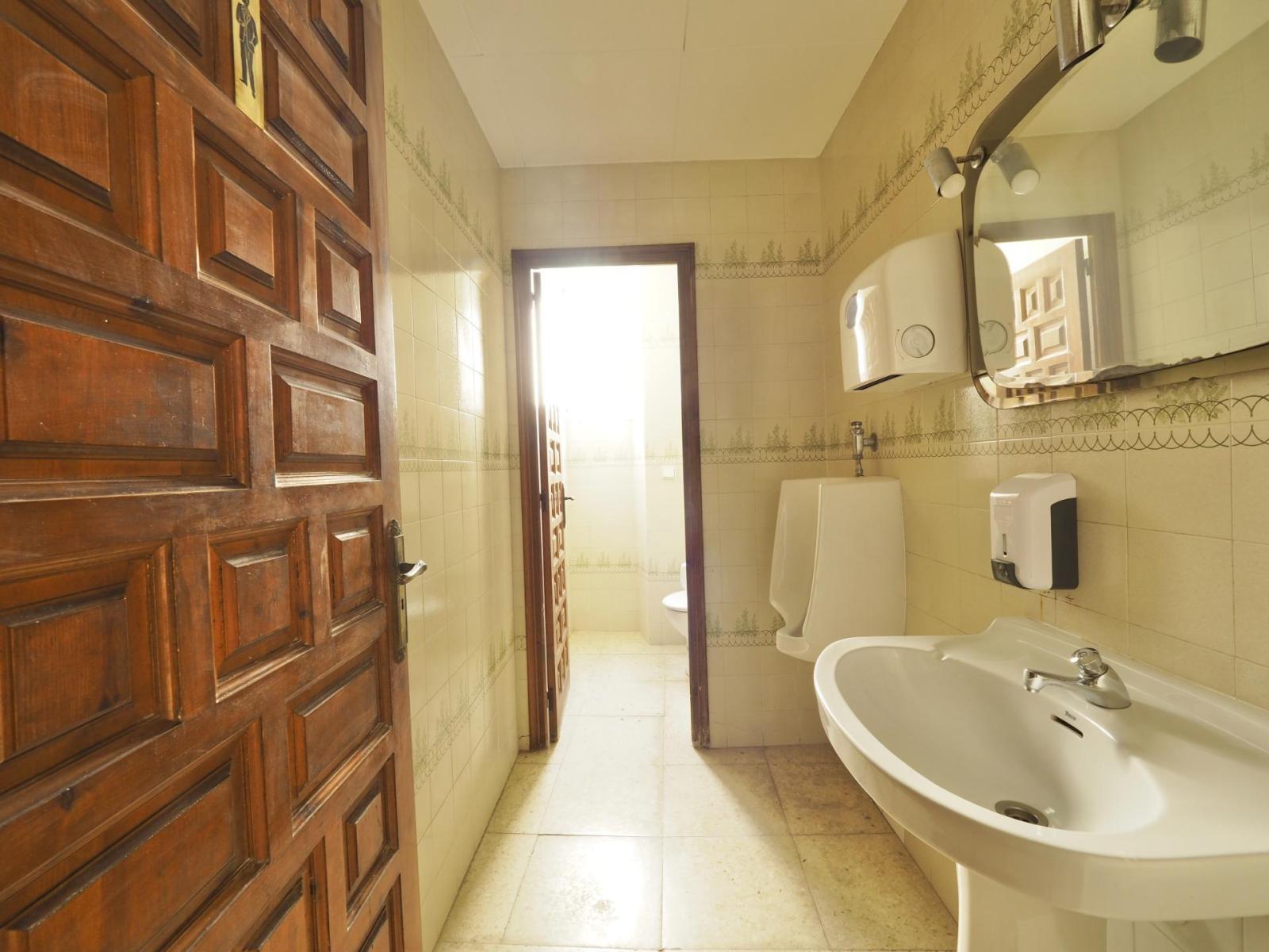 Premise for Rent in Figueres