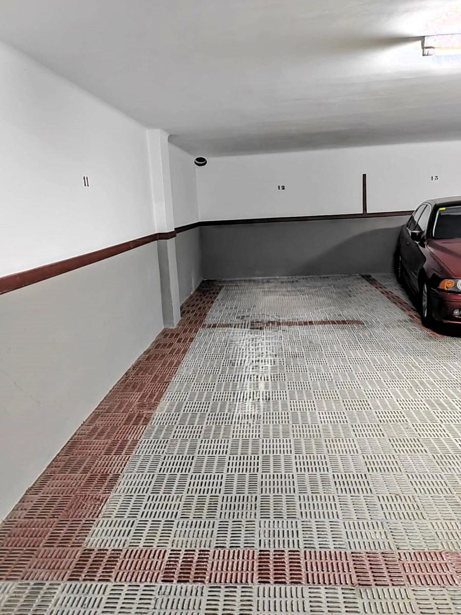 Garage for Rent in Barcelona