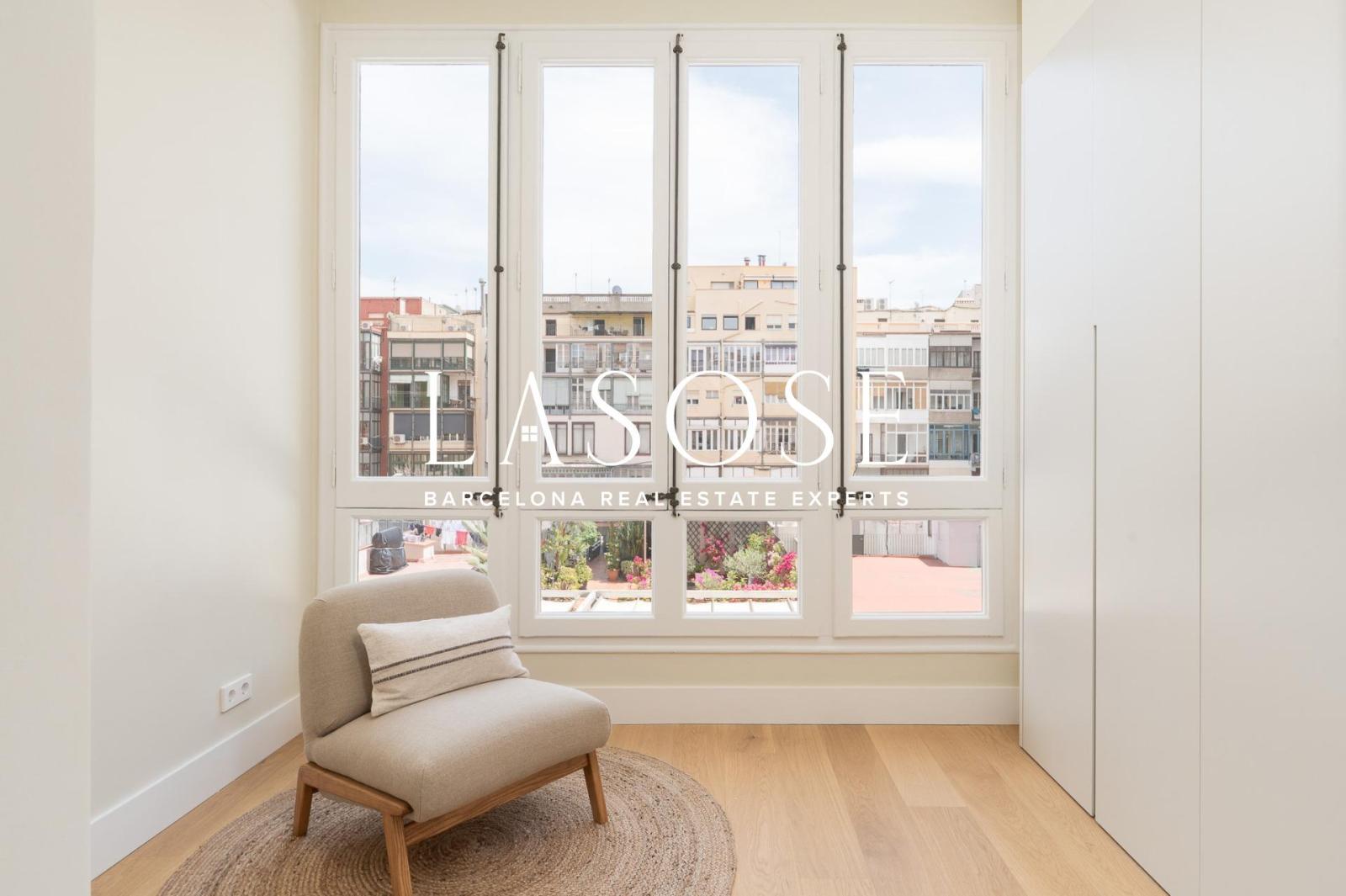 Flat for Sale in Barcelona