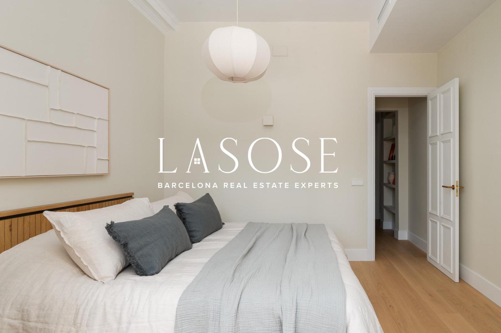 Flat for Sale in Barcelona