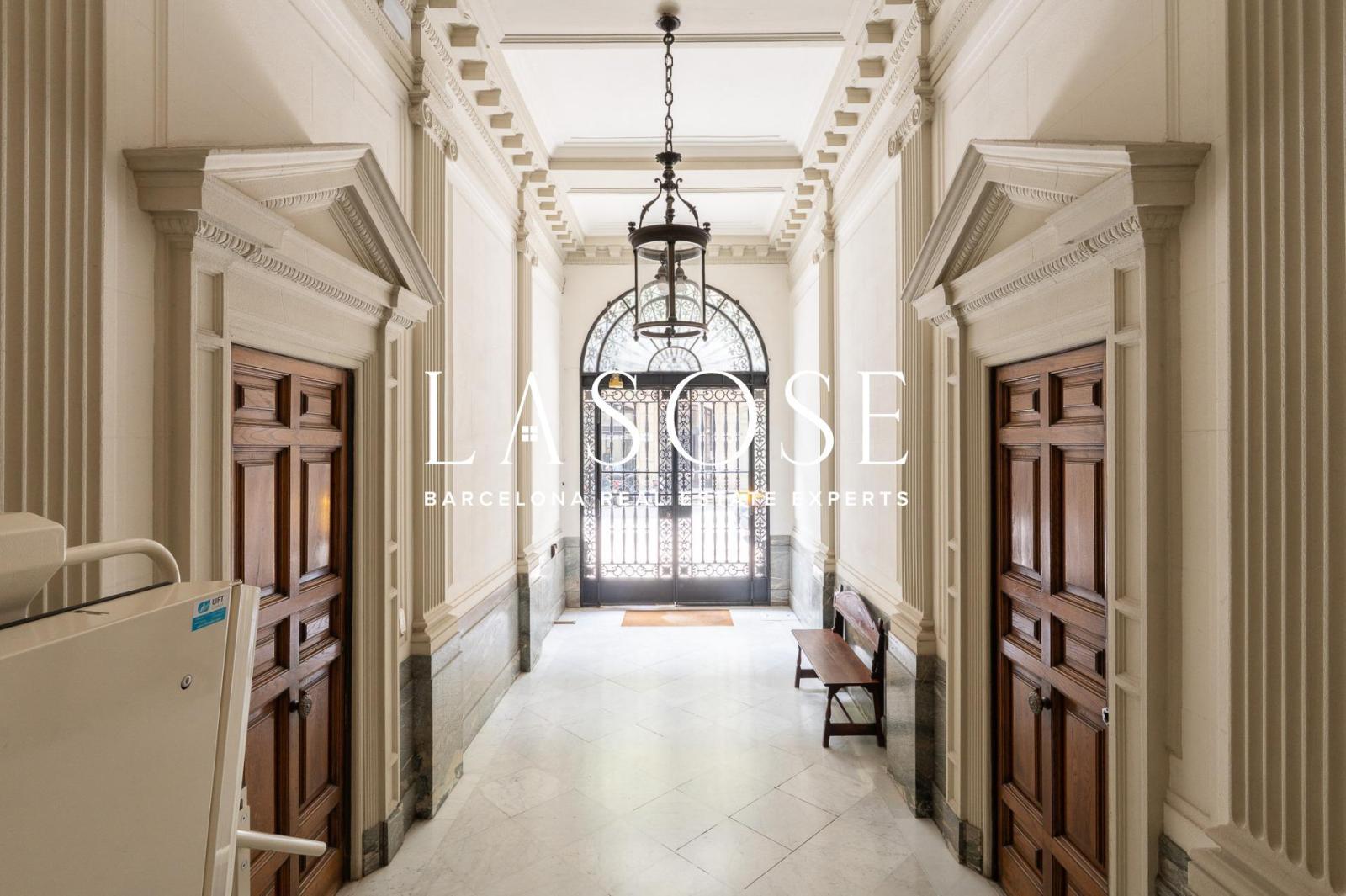 Flat for Sale in Barcelona