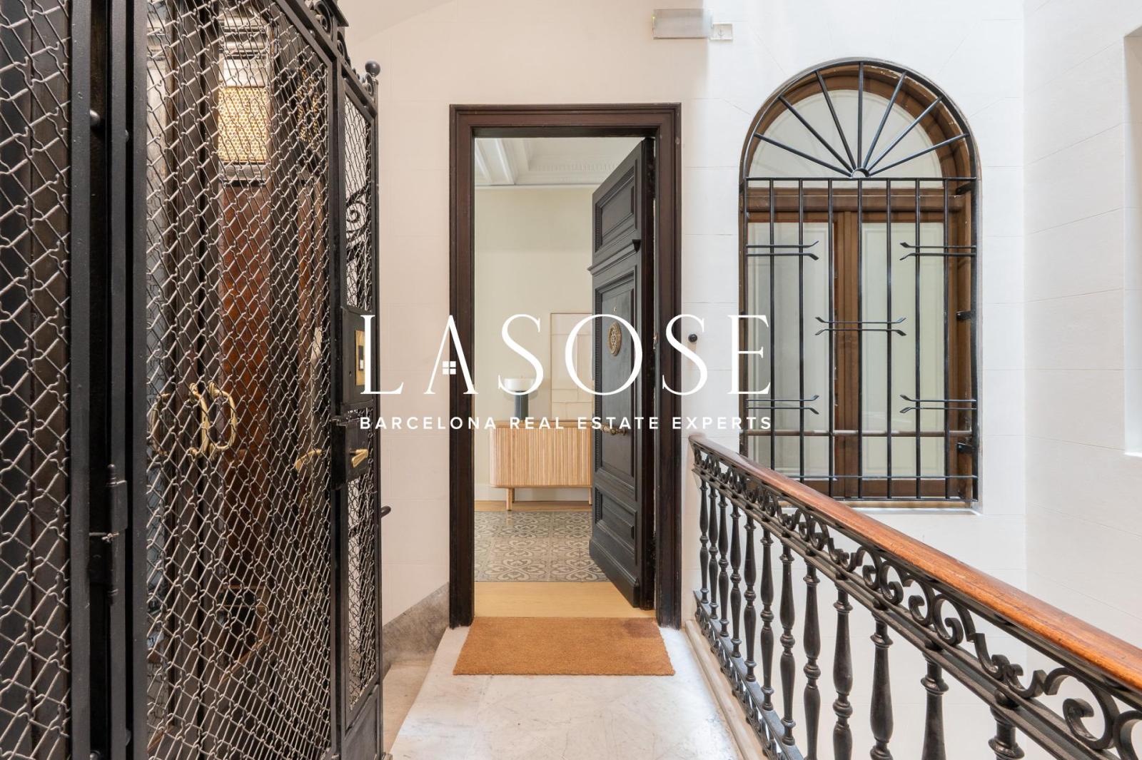 Flat for Sale in Barcelona