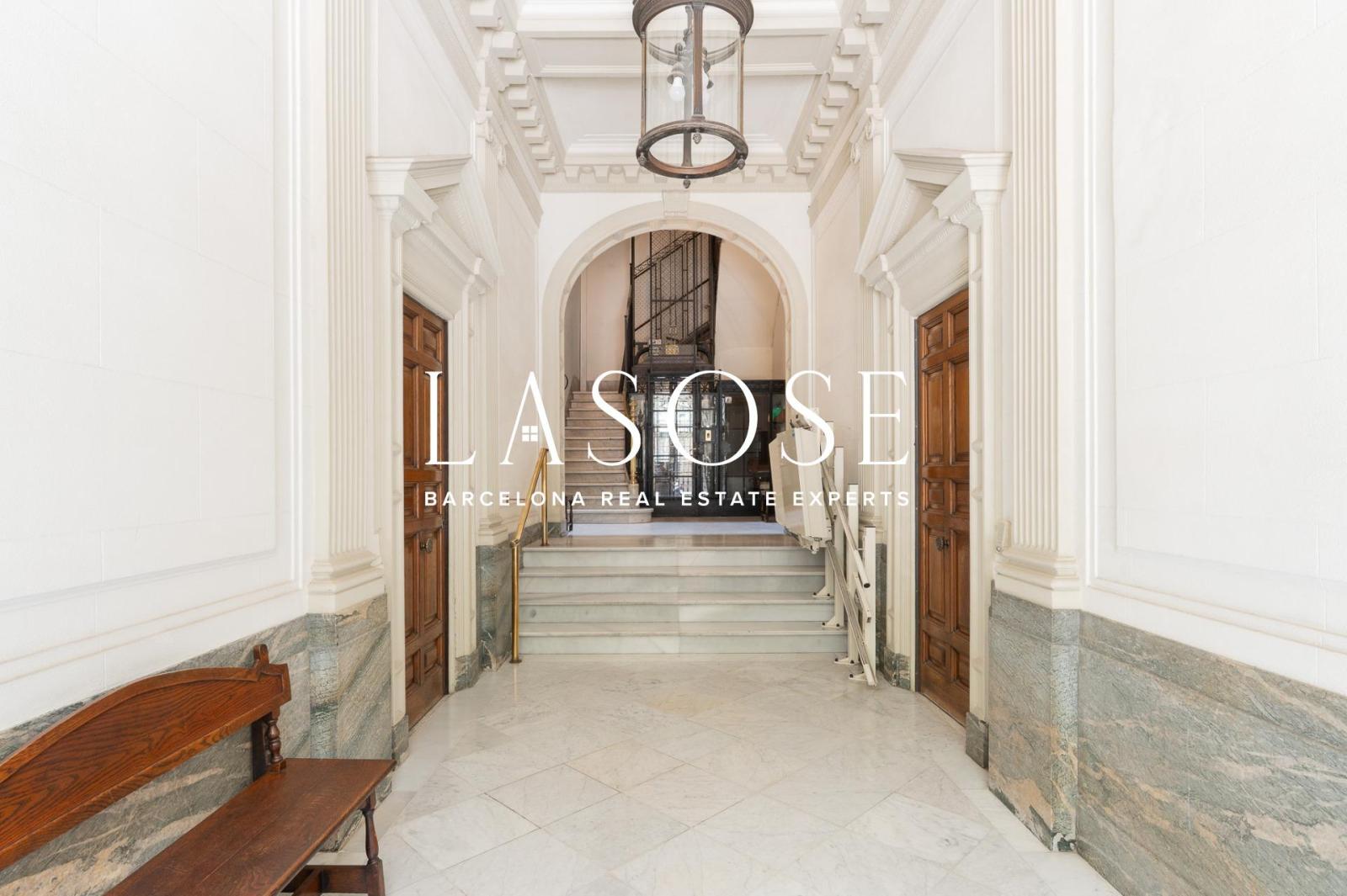 Flat for Sale in Barcelona