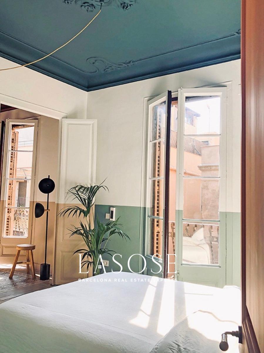 Flat for Sale in Barcelona