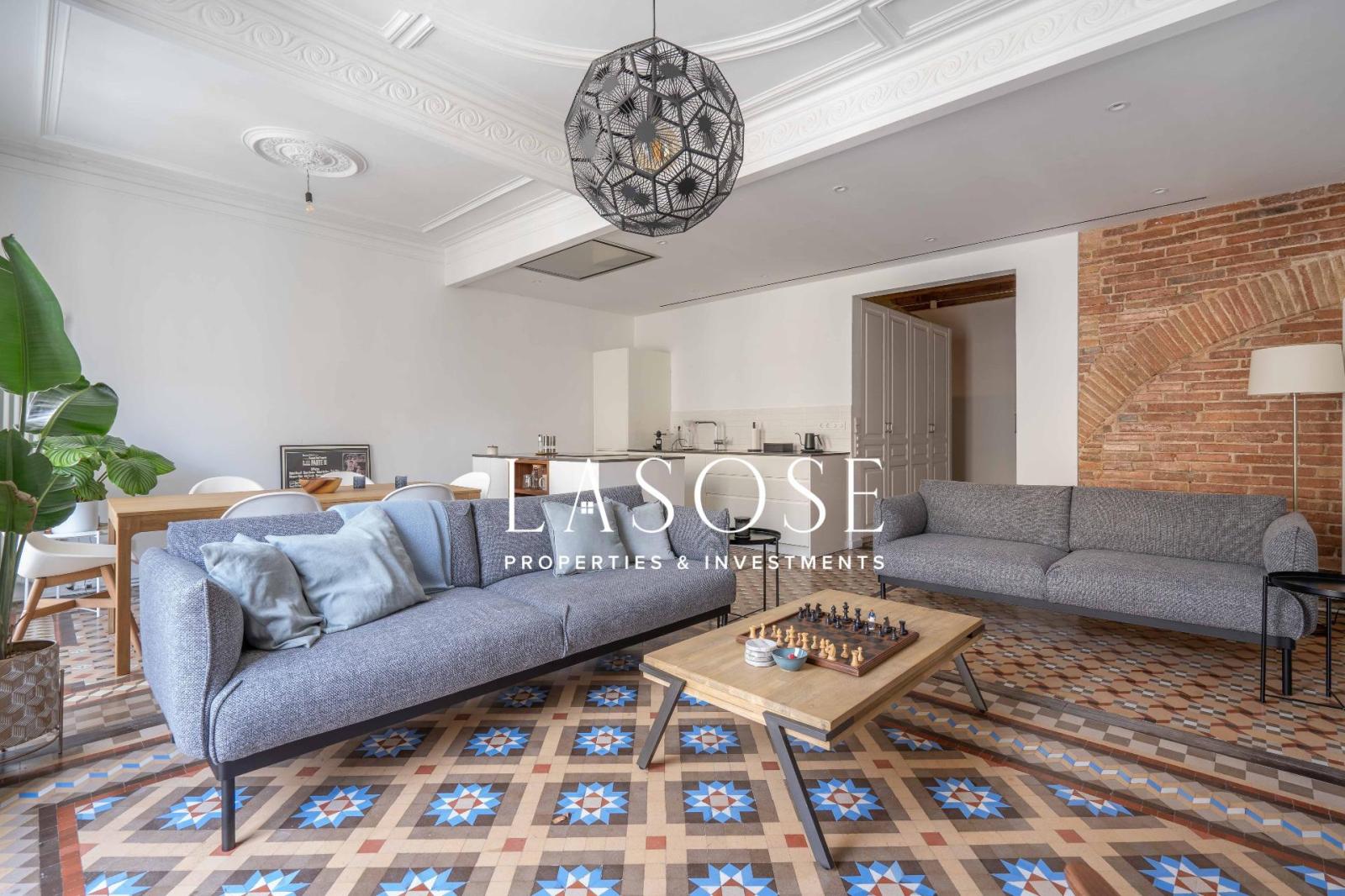 Flat for Sale in Barcelona