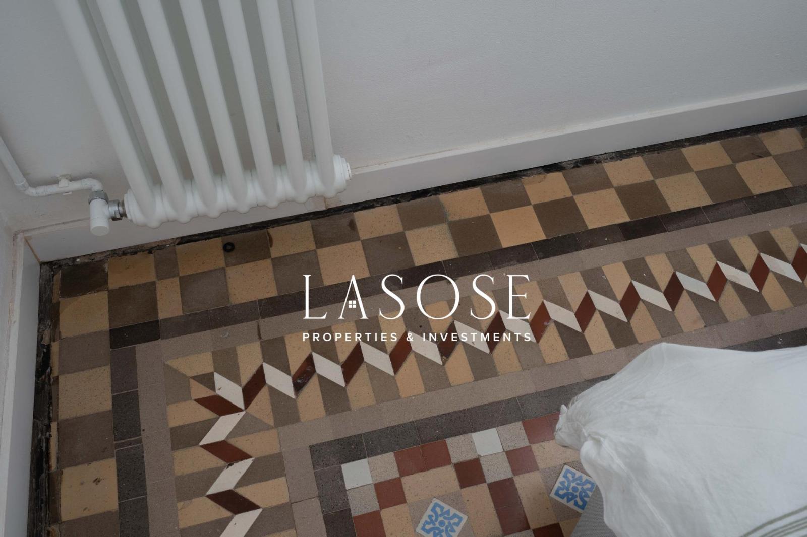 Flat for Sale in Barcelona