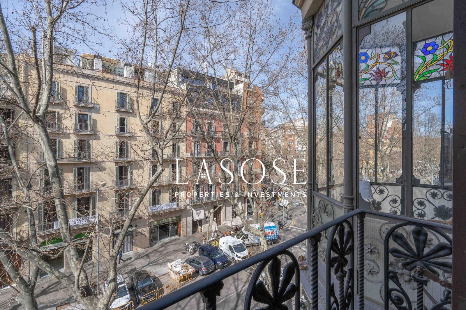 Flat for Sale in Barcelona