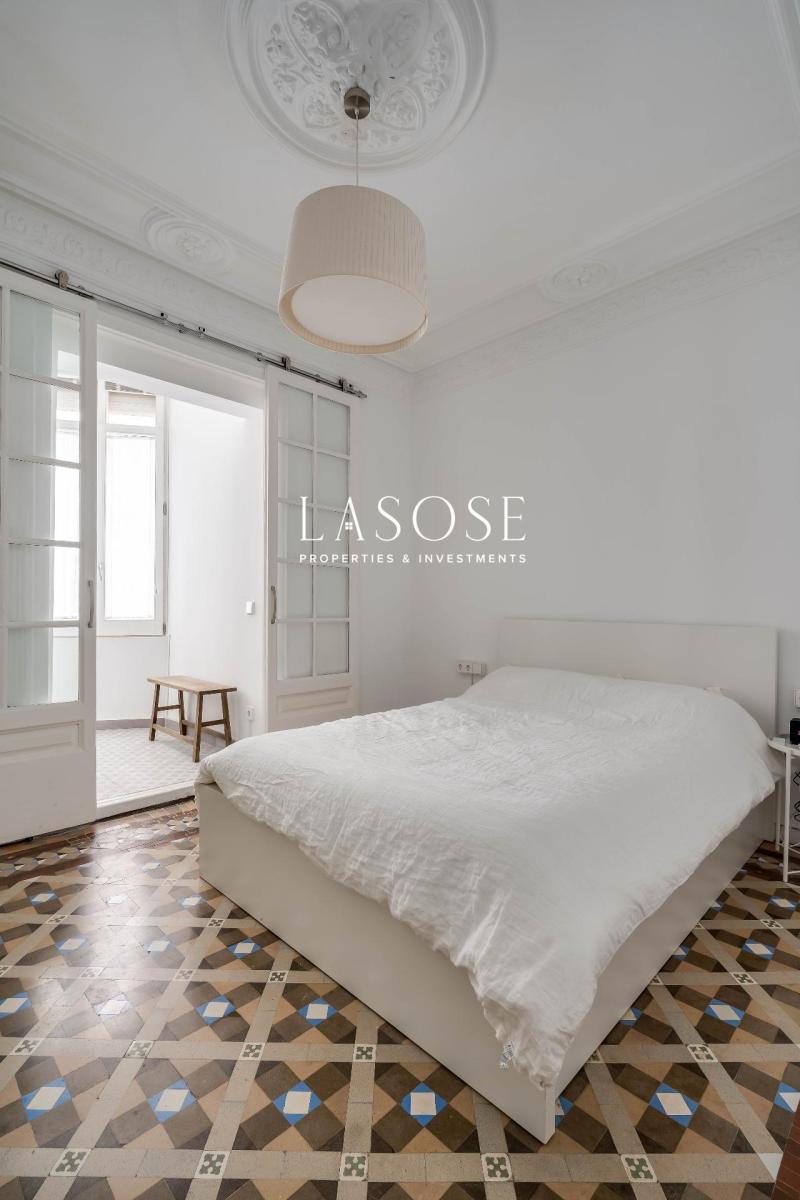 Flat for Sale in Barcelona