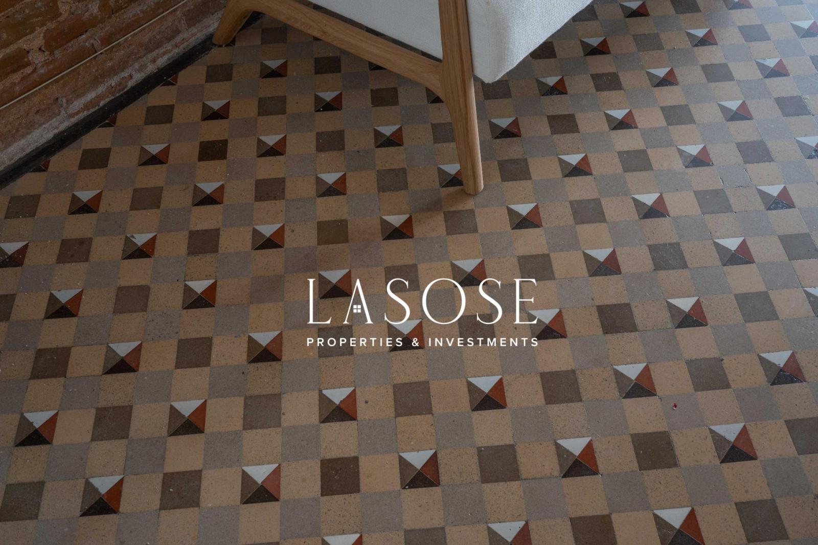 Flat for Sale in Barcelona