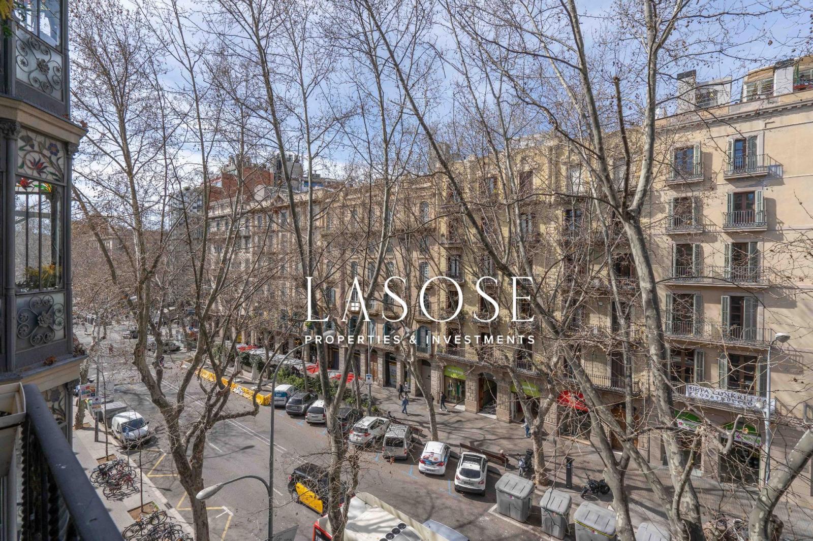 Flat for Sale in Barcelona