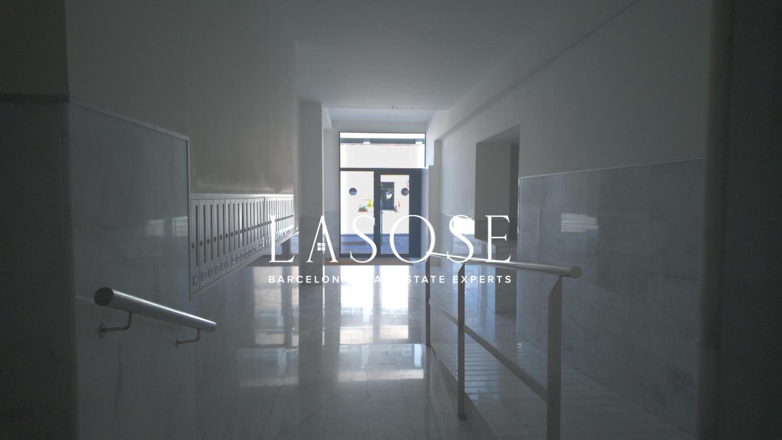 Flat for Sale in Barcelona