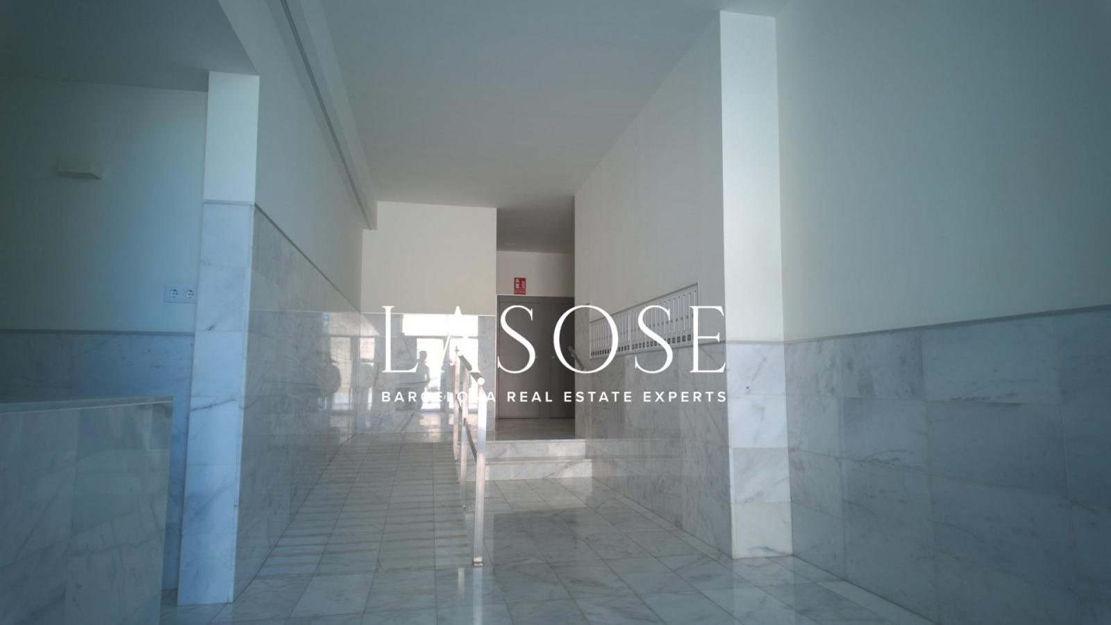 Flat for Sale in Barcelona