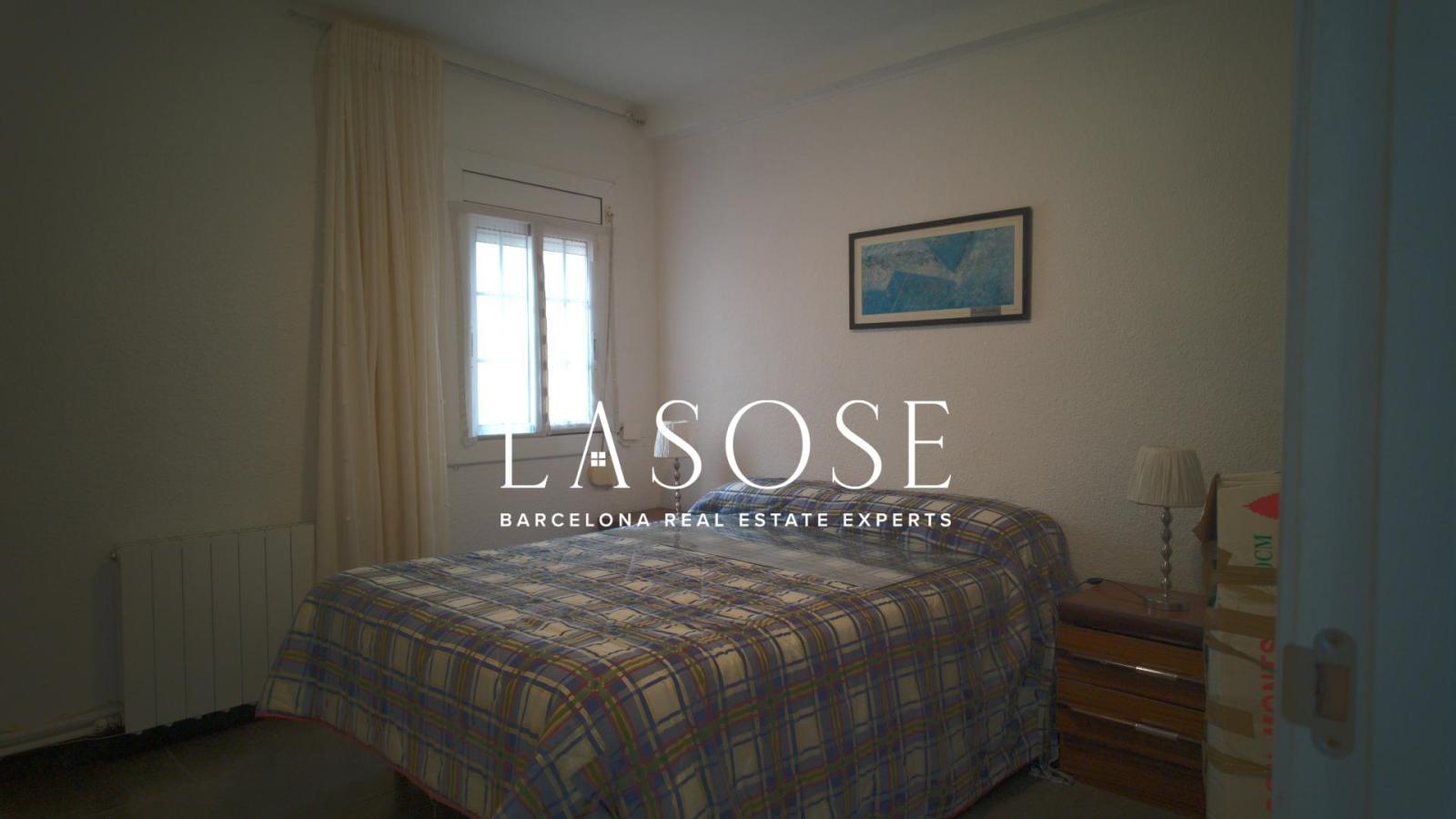 Flat for Sale in Barcelona