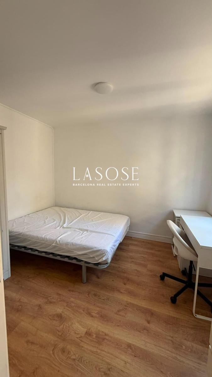 Flat for Sale in Barcelona