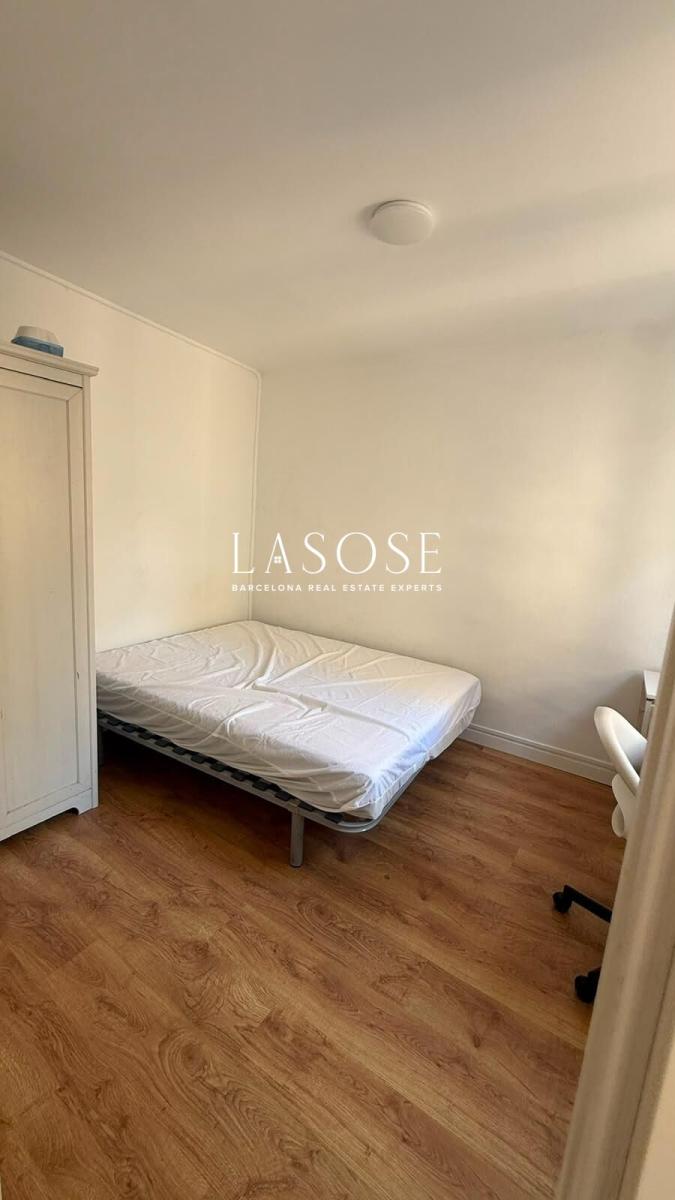 Flat for Sale in Barcelona