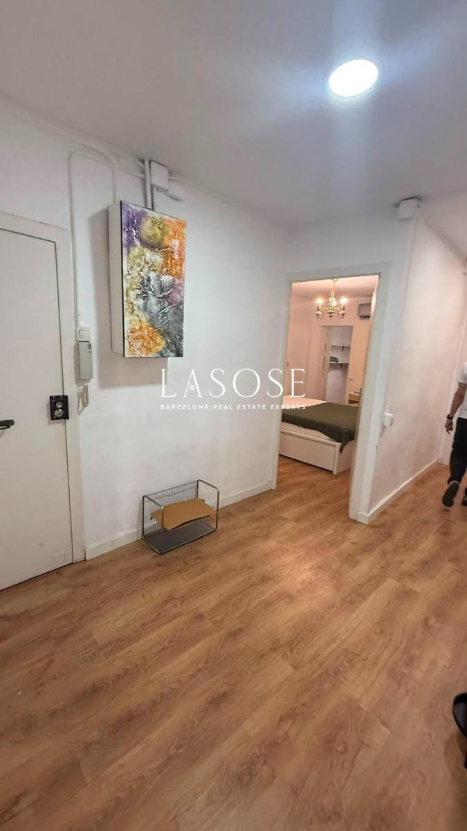 Flat for Sale in Barcelona