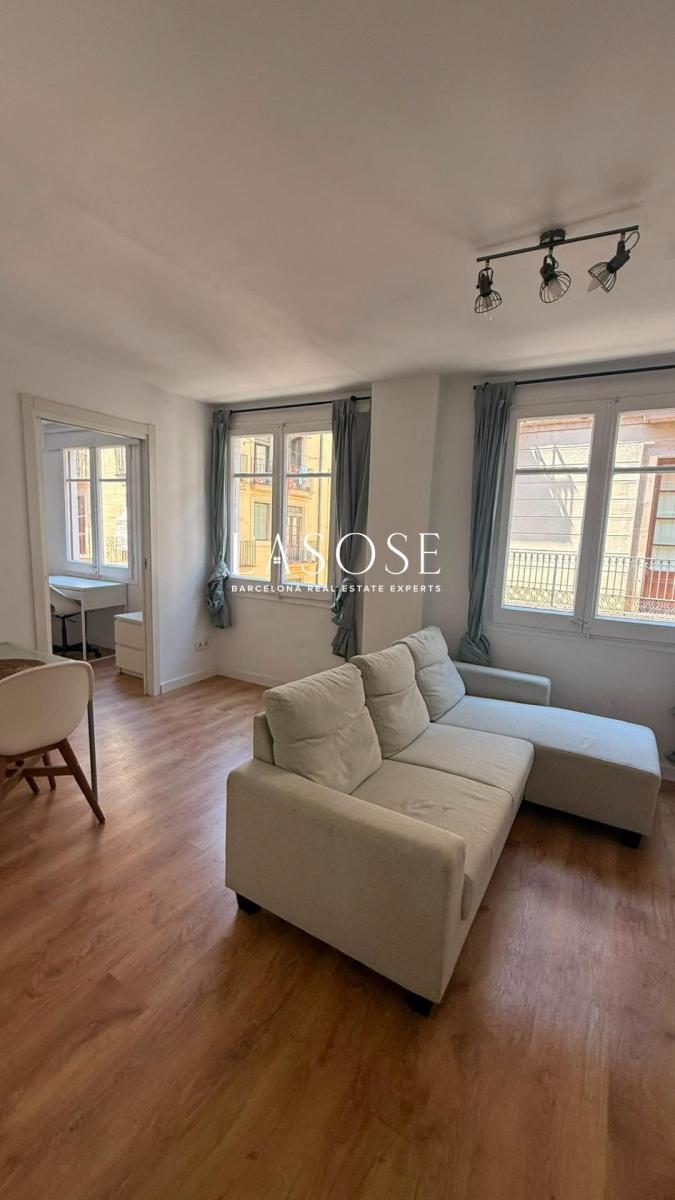 Flat for Sale in Barcelona