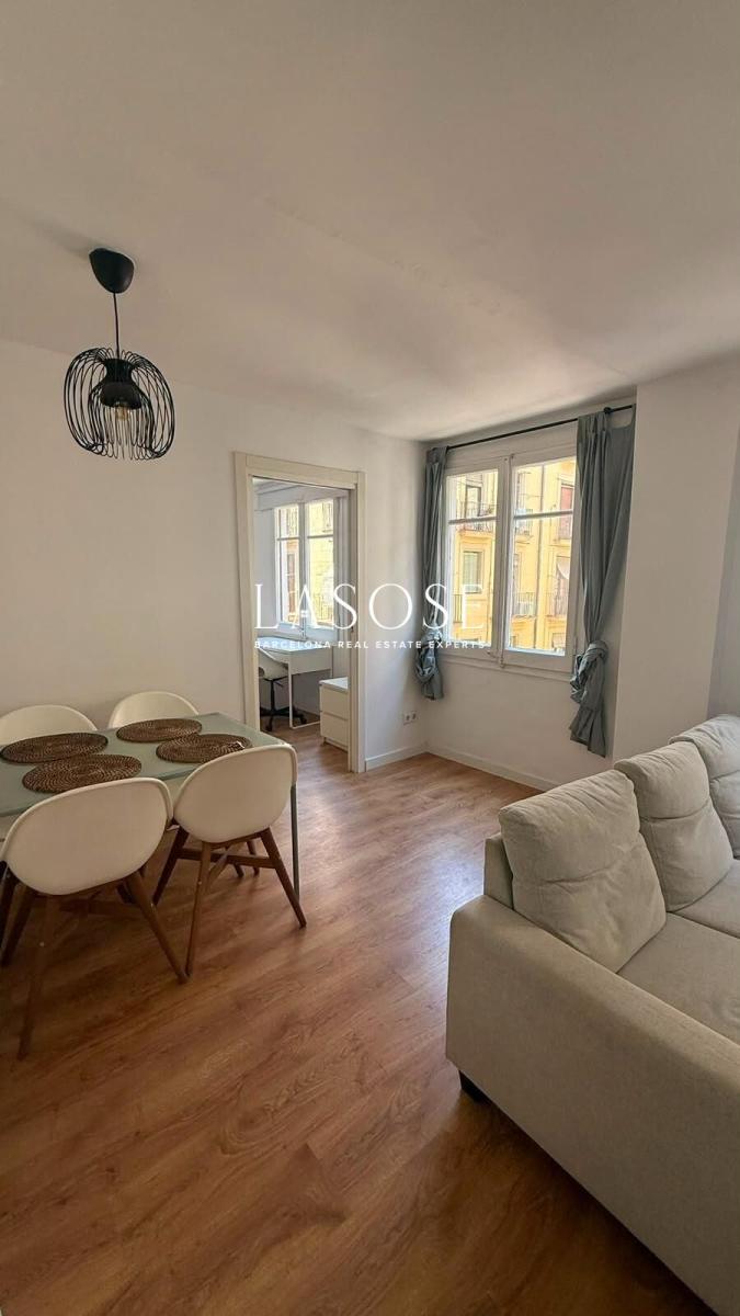 Flat for Sale in Barcelona