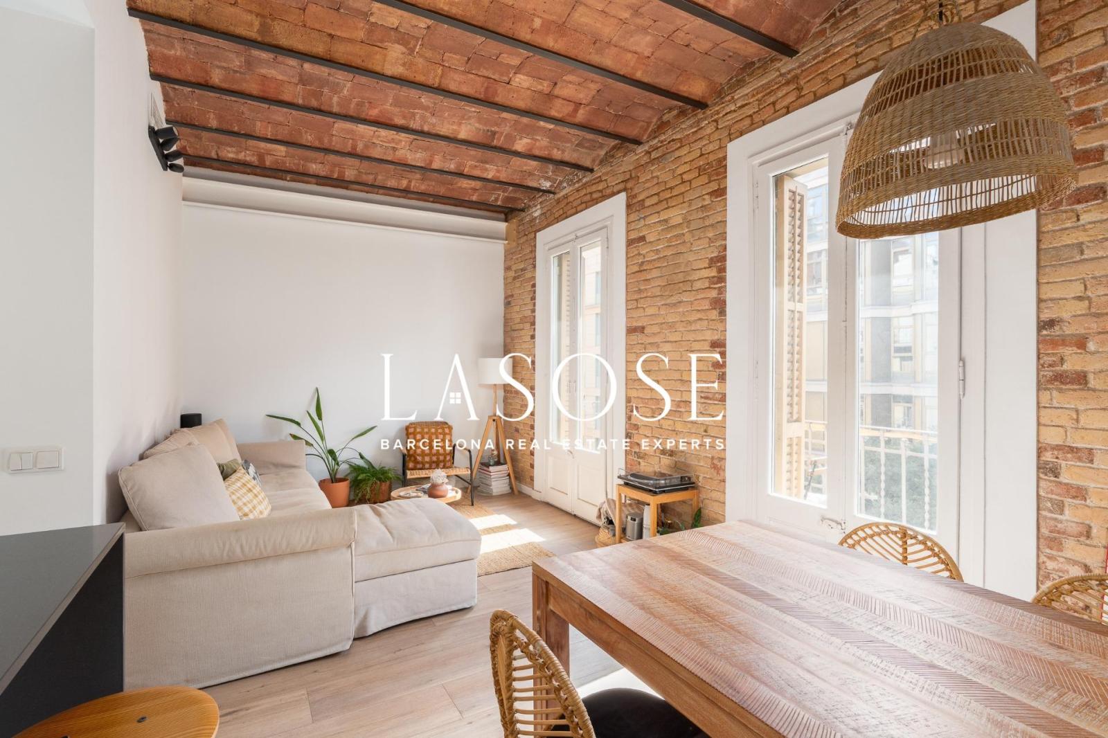 Flat for Sale in Barcelona