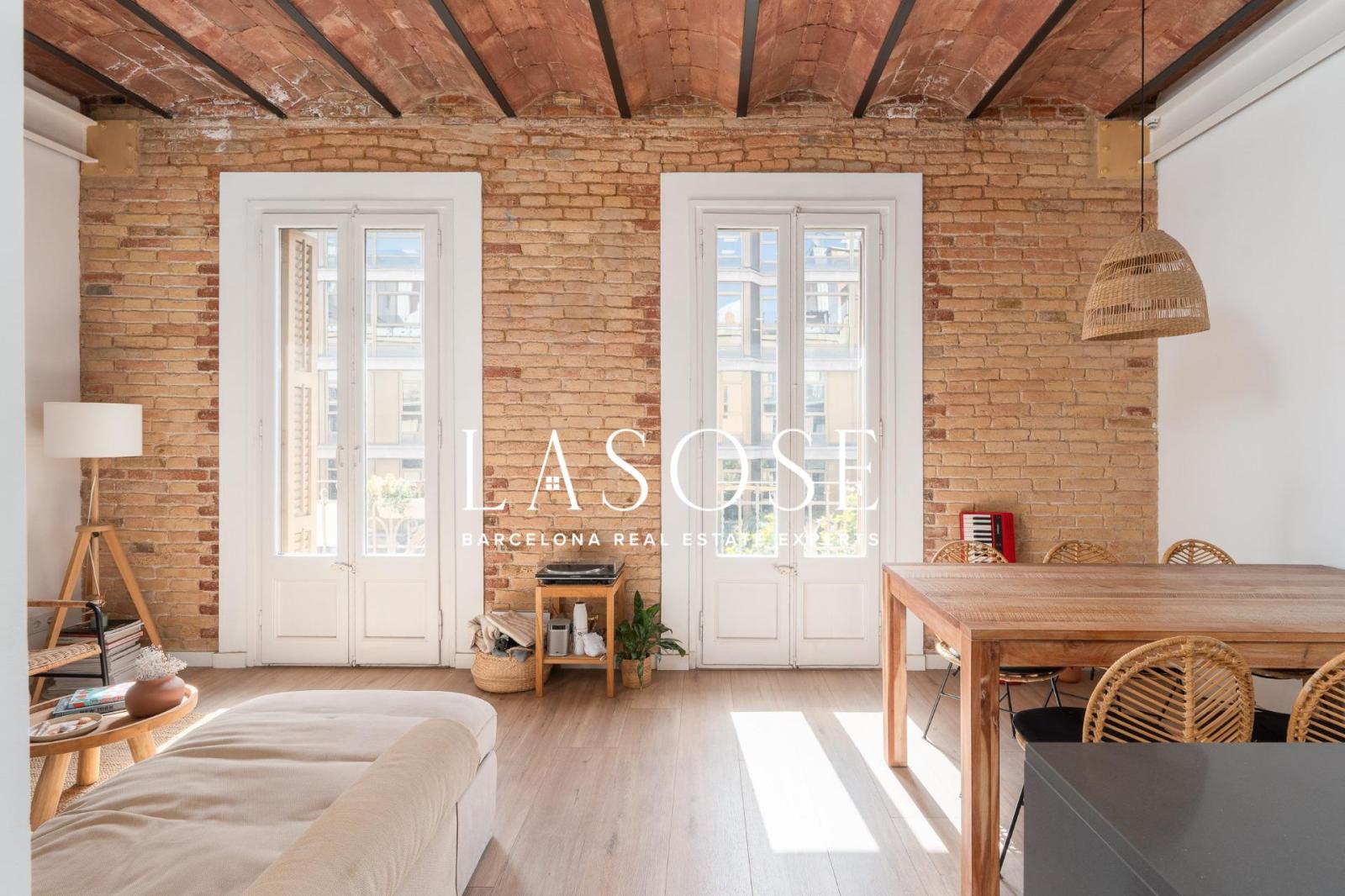 Flat for Sale in Barcelona