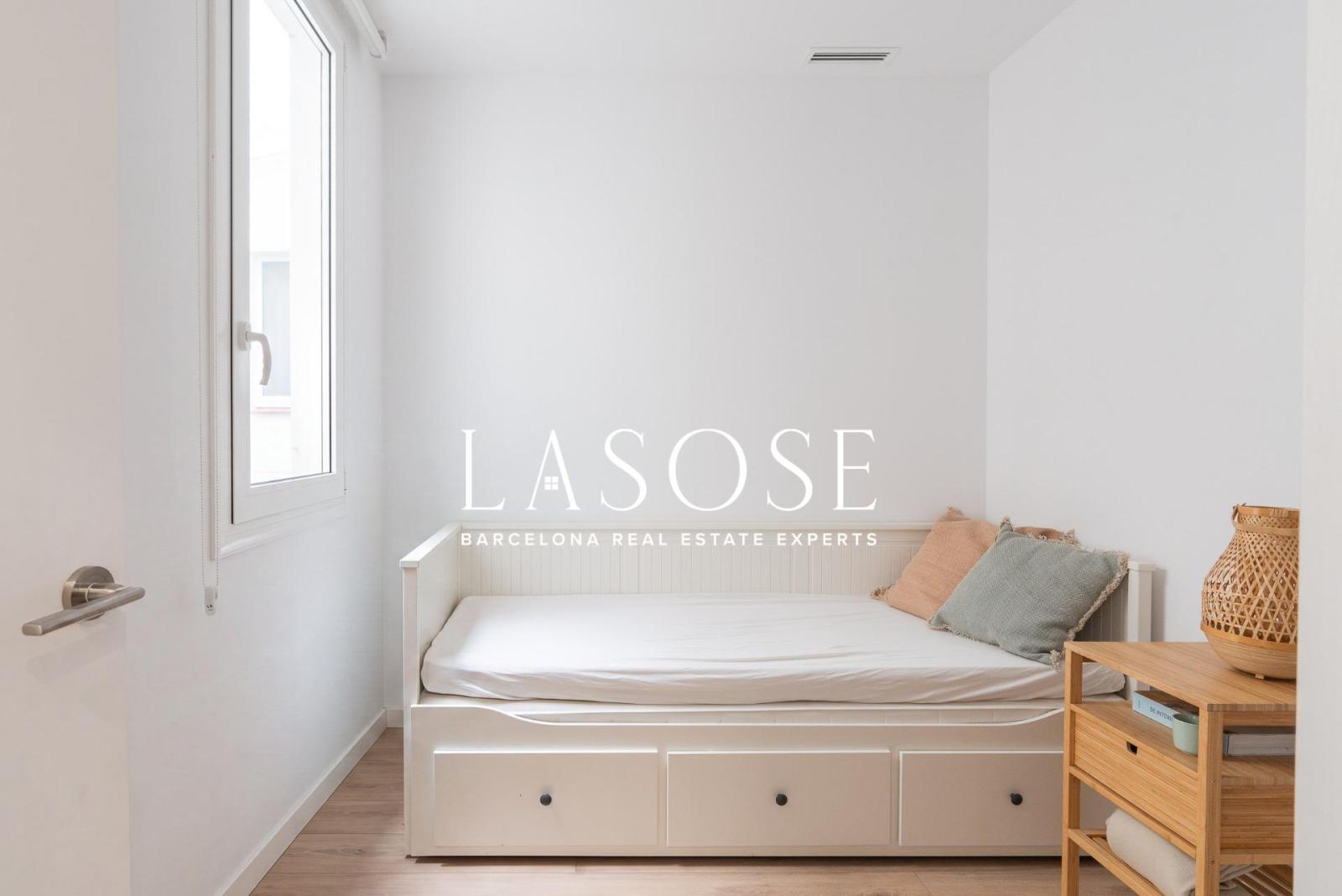 Flat for Sale in Barcelona
