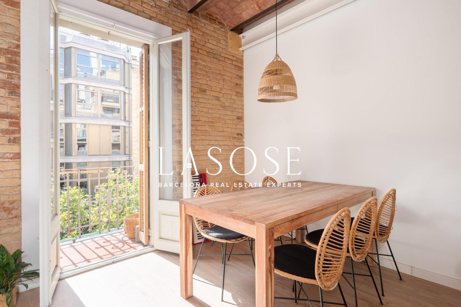 Flat for Sale in Barcelona
