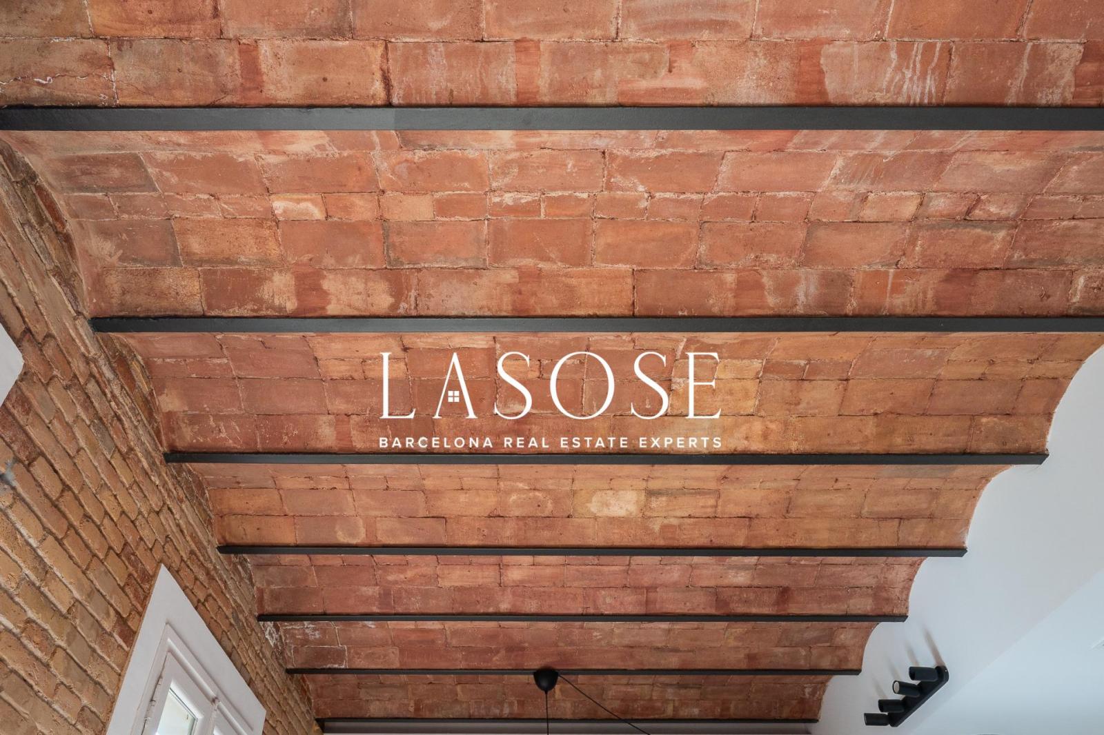 Flat for Sale in Barcelona