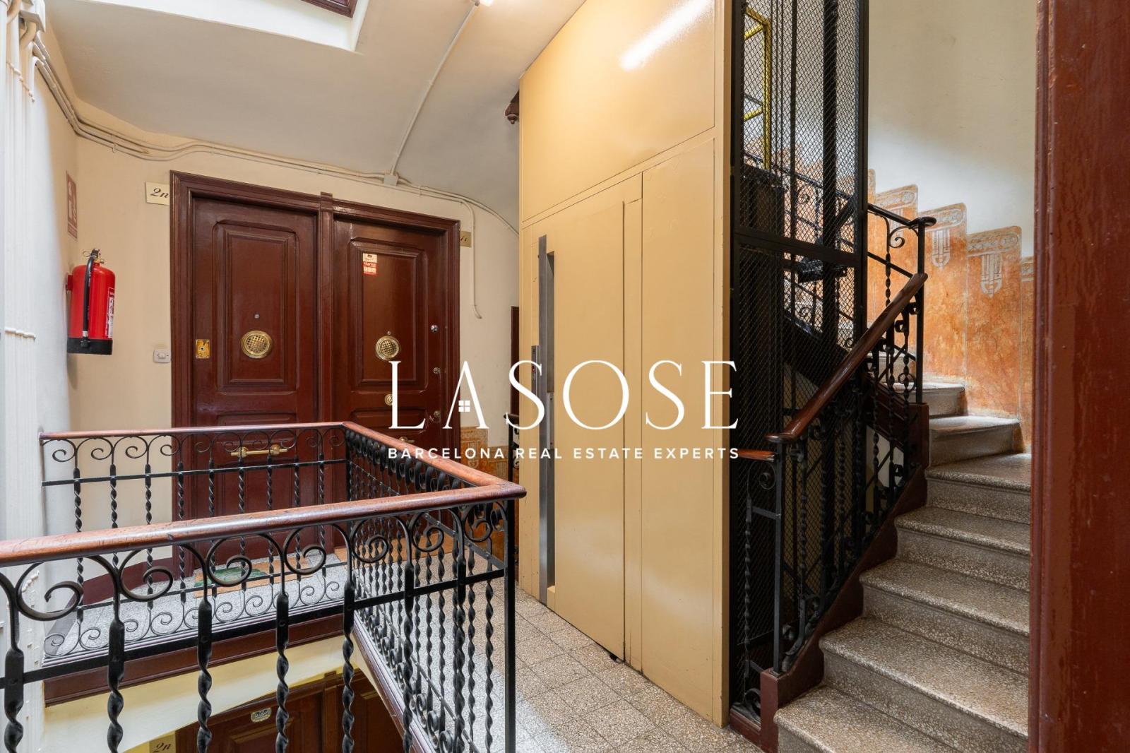 Flat for Sale in Barcelona