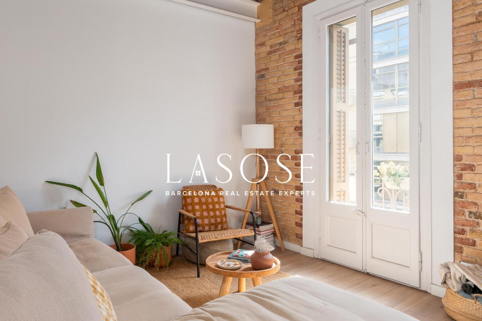 Flat for Sale in Barcelona