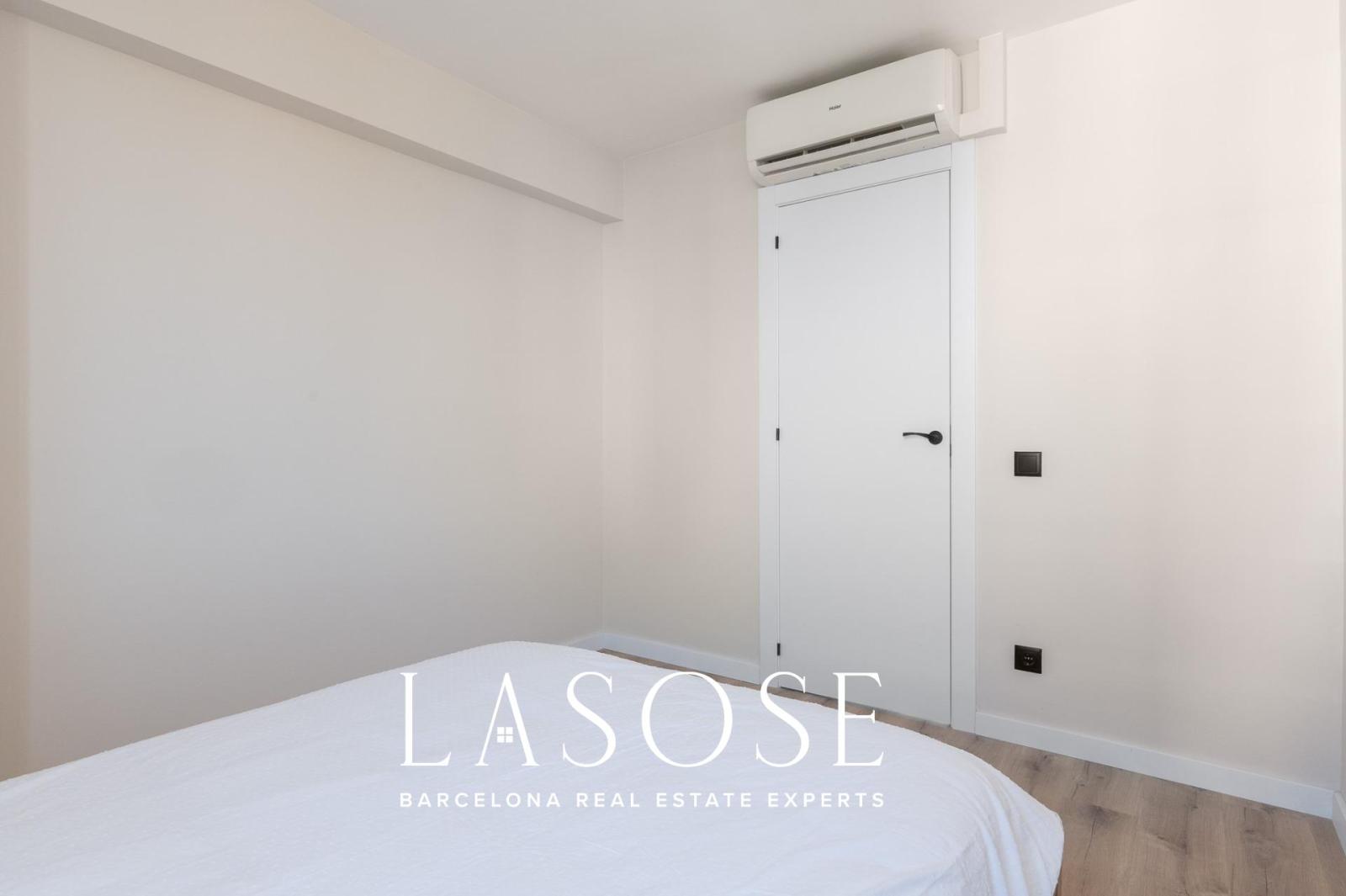 Flat for Sale in Barcelona