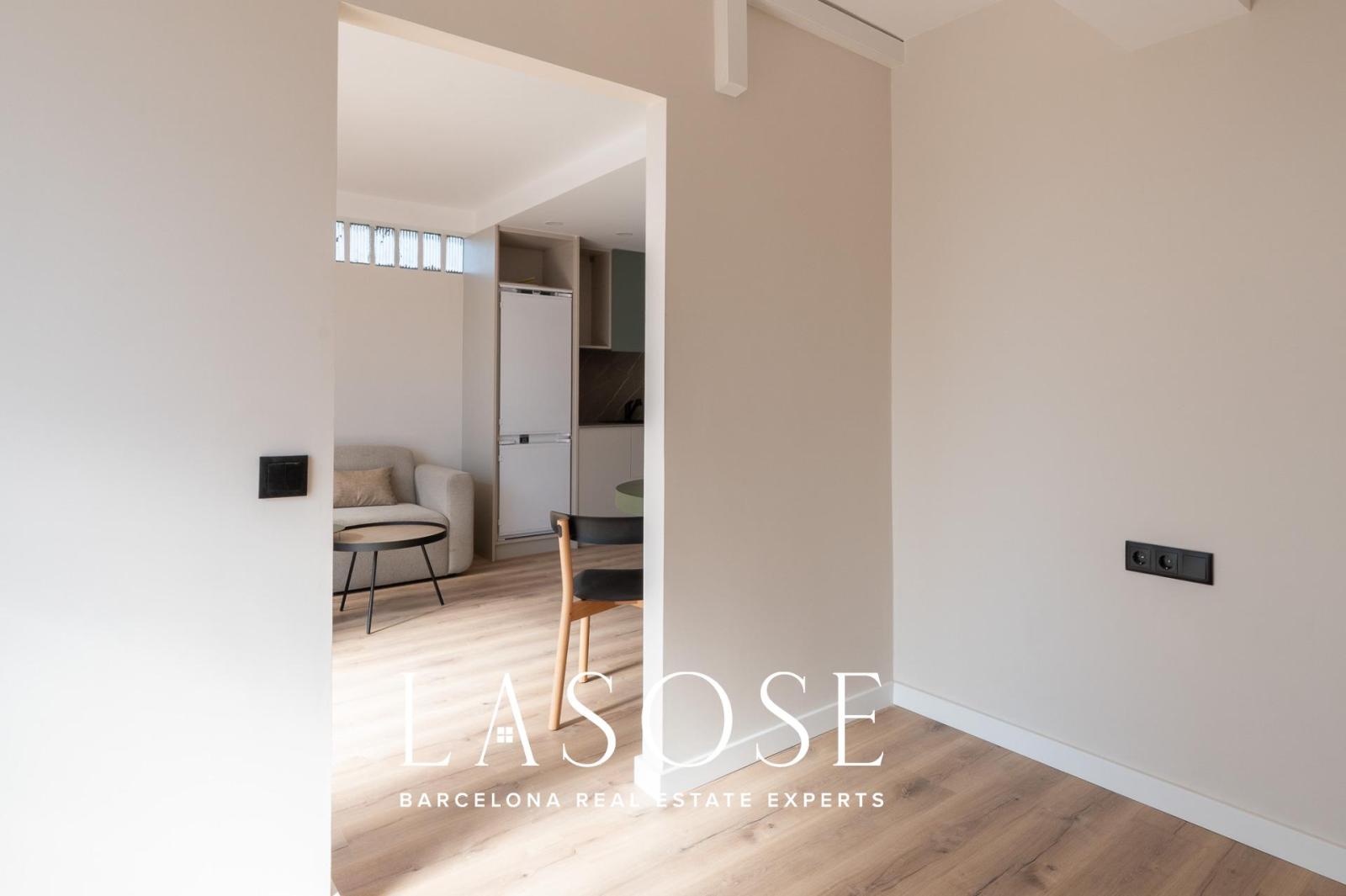 Flat for Sale in Barcelona
