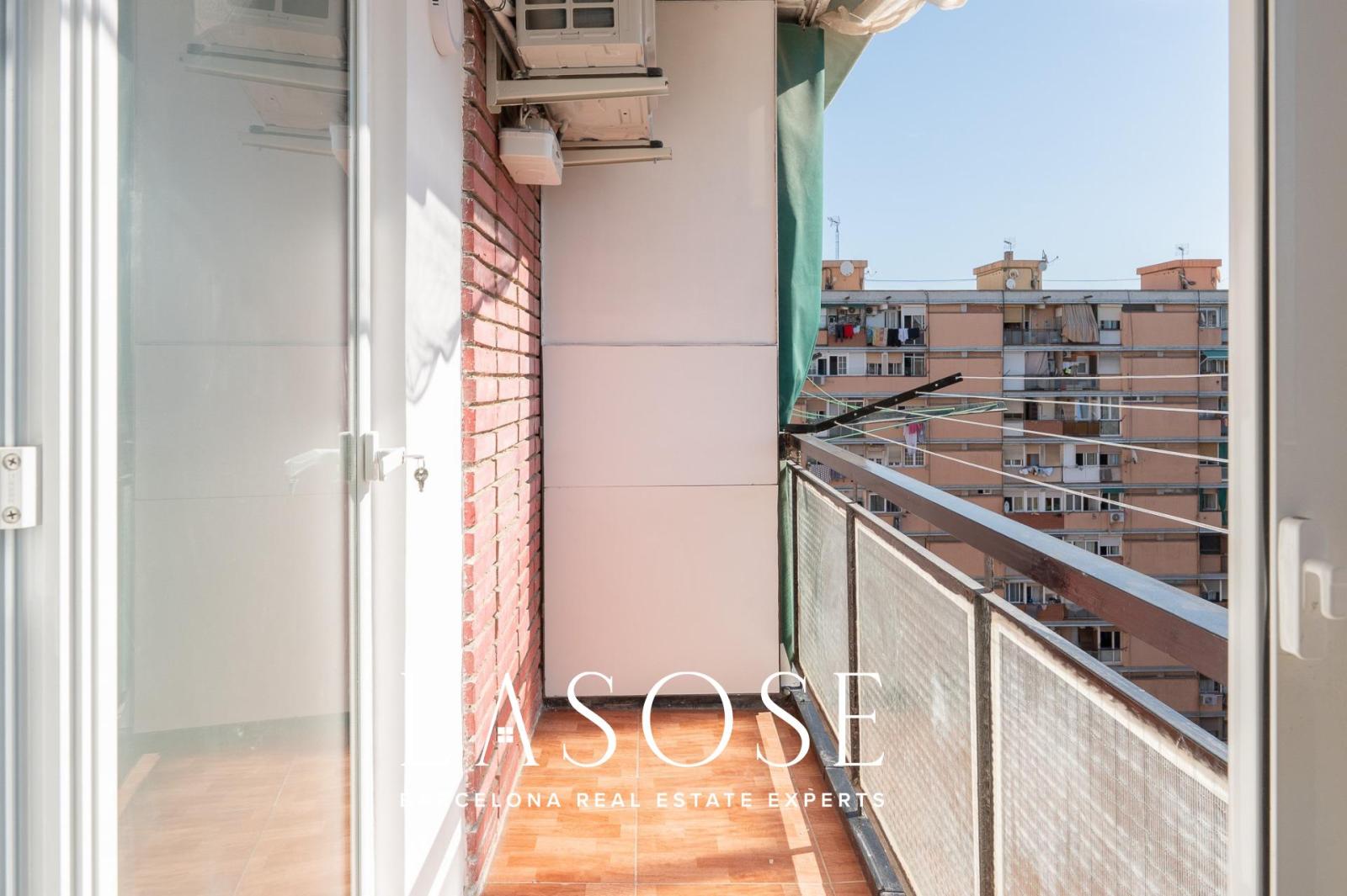 Flat for Sale in Barcelona