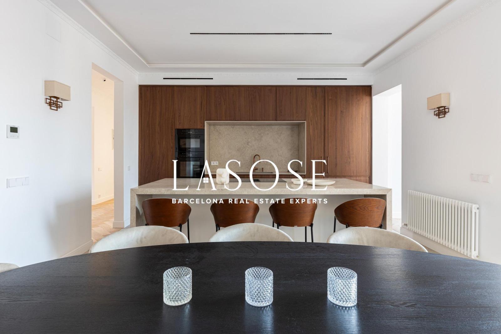 Penthouse for Sale in Barcelona
