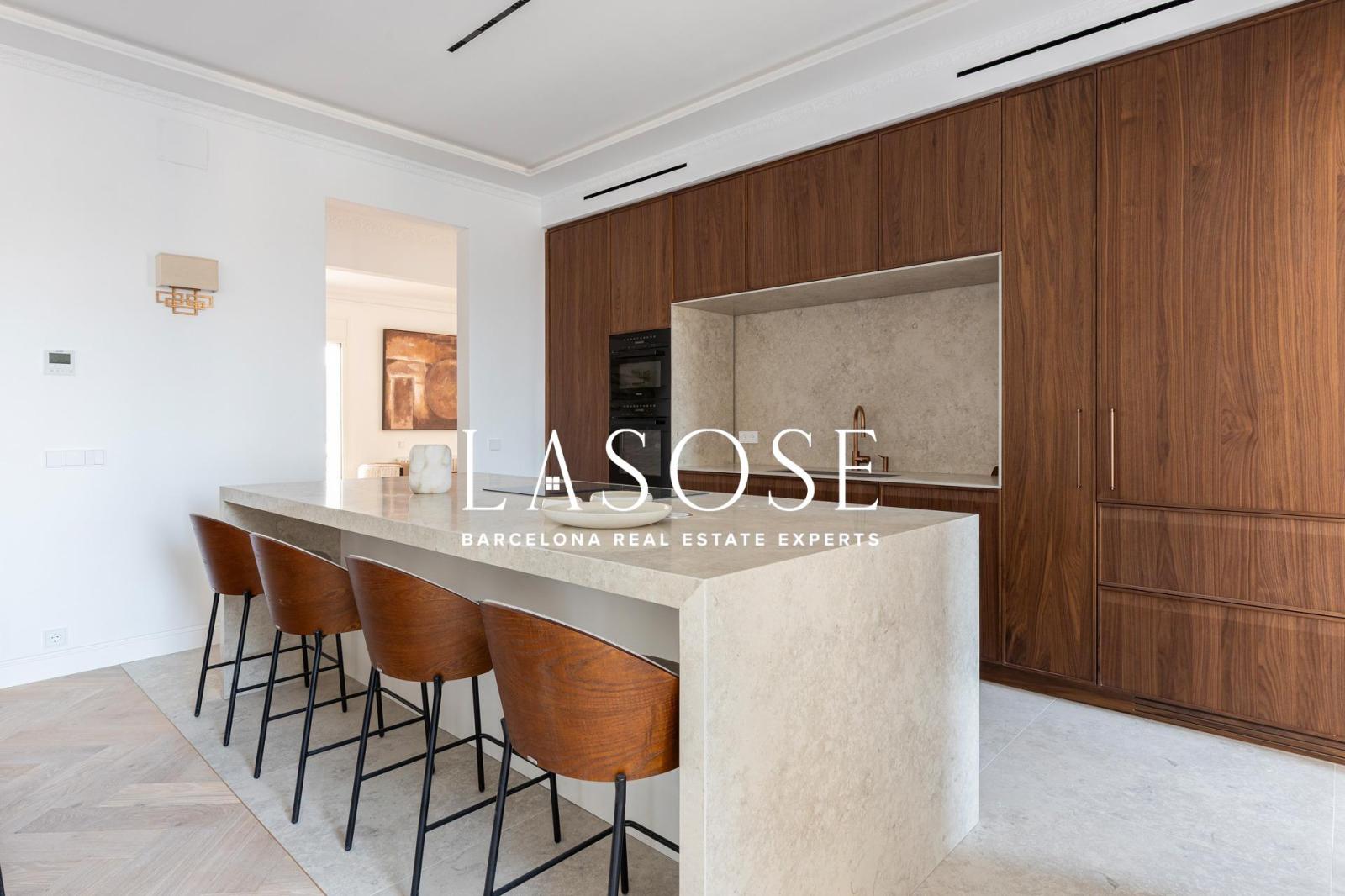 Penthouse for Sale in Barcelona