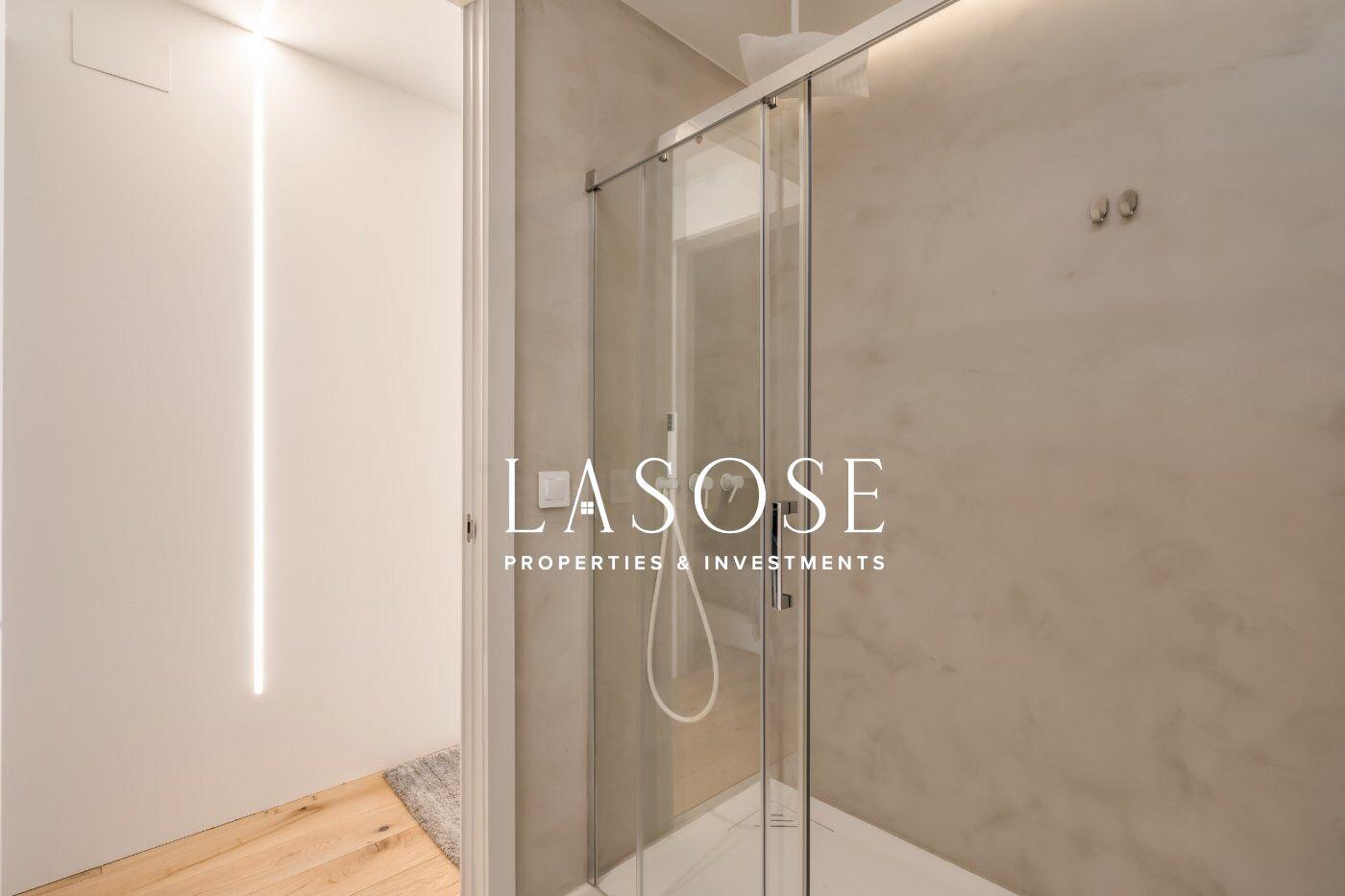 Flat for Sale in Barcelona