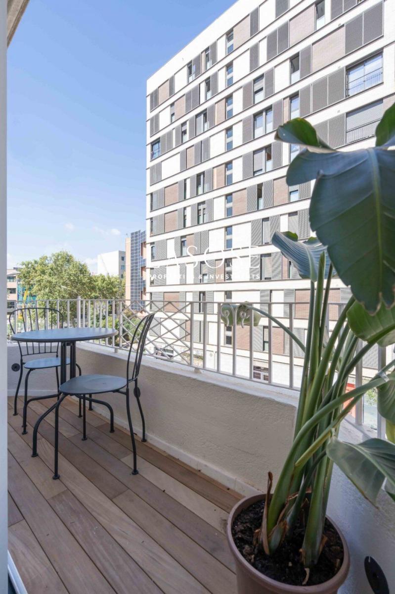 Flat for Sale in Barcelona