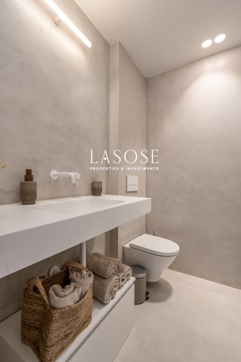 Flat for Sale in Barcelona