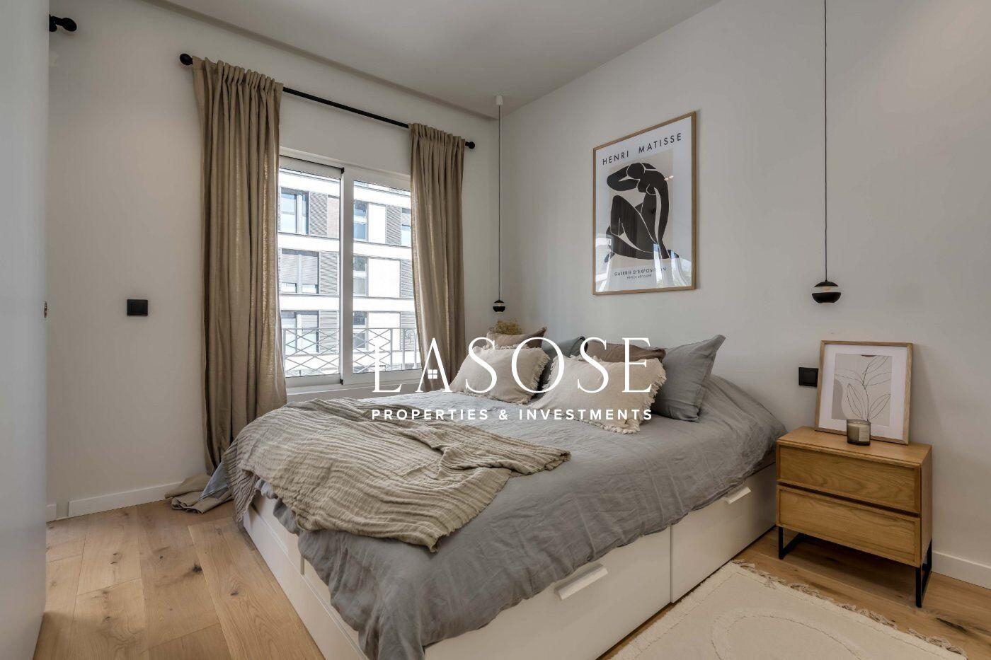 Flat for Sale in Barcelona