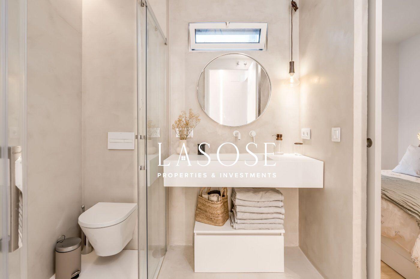 Flat for Sale in Barcelona