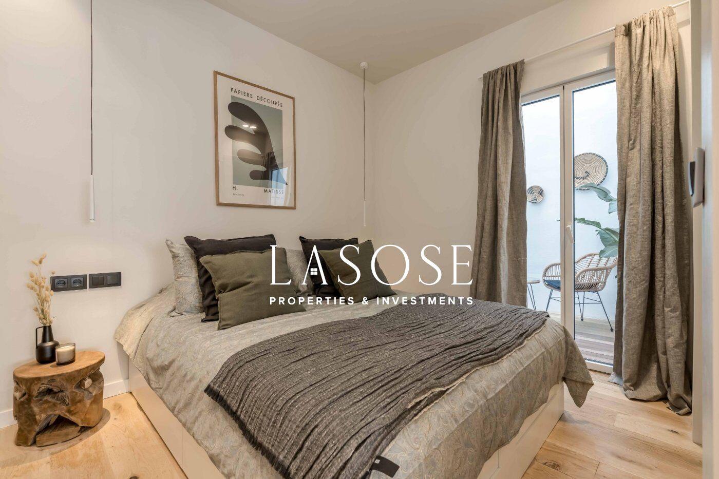 Flat for Sale in Barcelona